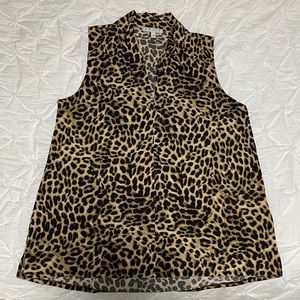 Sleeveless animal print blouse size large by Chaus